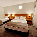 Marina Hotel
