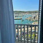Ξενοδοχείο Marina
