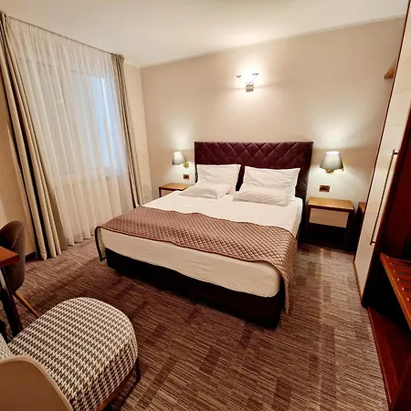 Hotel Marina 4*