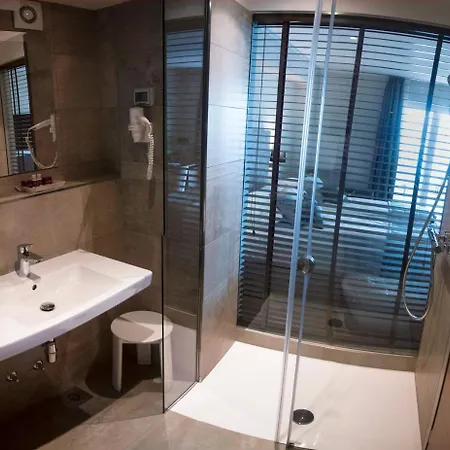Hotel Marina 4*